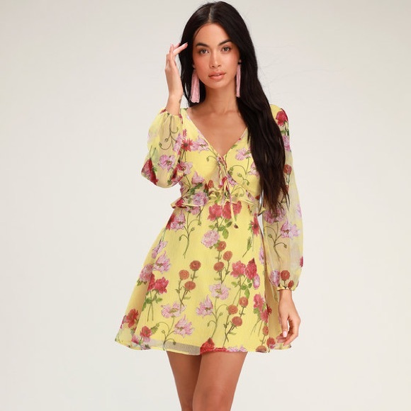 BB Dakota Dresses & Skirts - Botanical Yellow Floral Print Long Sleeve Dress